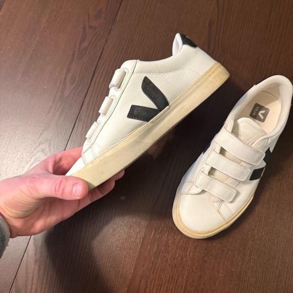 Veja Recife Logo Velcro Tennis Shoes Size 9.5 - Picture 3 of 8
